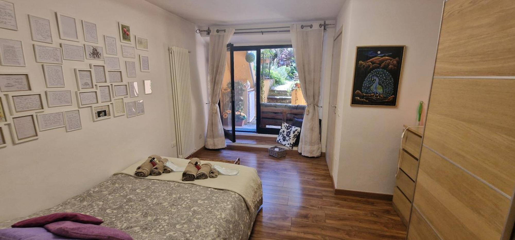 Apartment Monica Con Giardino Al Ponte Vecchio